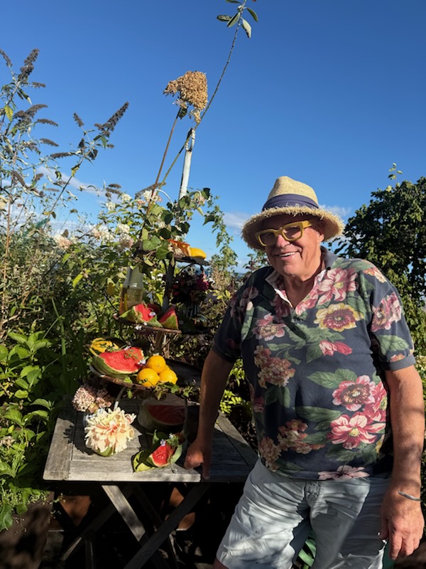 Hagevandring hos Finn Schjøll